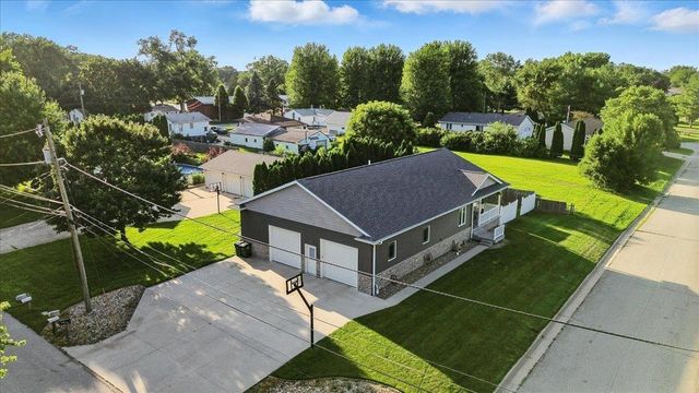 127 Doyle Avenue, Evansdale, IA 50707