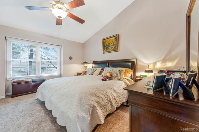 599 Nakomis Trail, Orion Charter Township, MI 48362