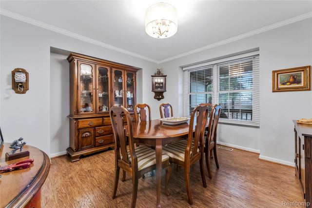 599 Nakomis Trail, Orion Charter Township, MI 48362