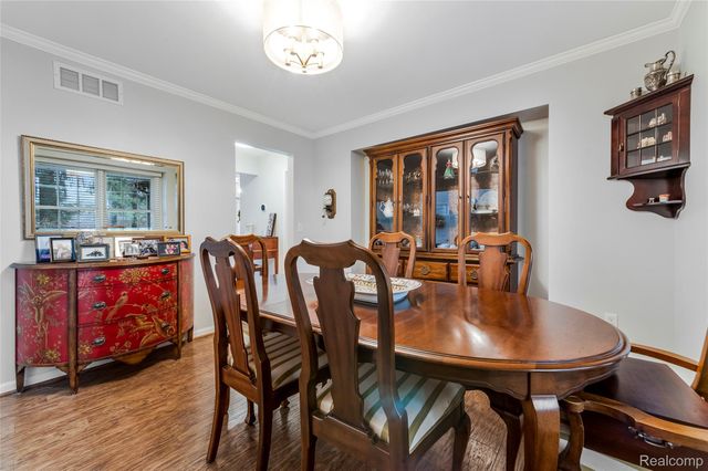 599 Nakomis Trail, Orion Charter Township, MI 48362