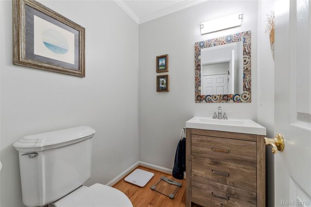 599 Nakomis Trail, Orion Charter Township, MI 48362