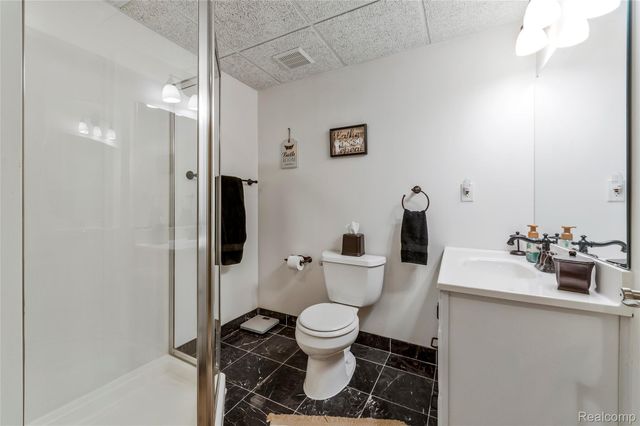 599 Nakomis Trail, Orion Charter Township, MI 48362