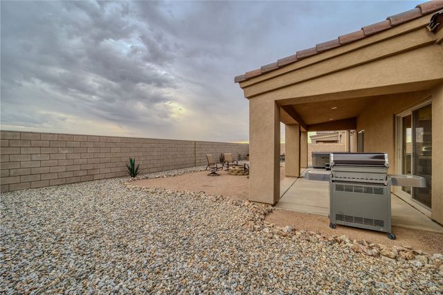 1958 E Winter Haven Drive, Mohave Valley, AZ 86440