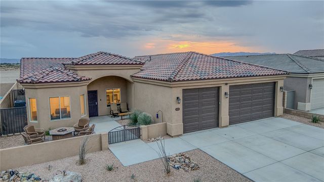 1958 E Winter Haven Drive, Mohave Valley, AZ 86440