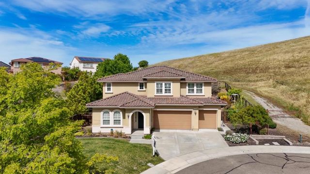 5582 Castello Court, Dublin, CA 94568