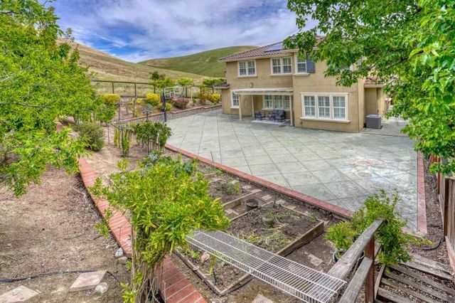 5582 Castello Court, Dublin, CA 94568