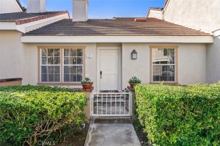 17 Dartmouth, Irvine, CA 92612