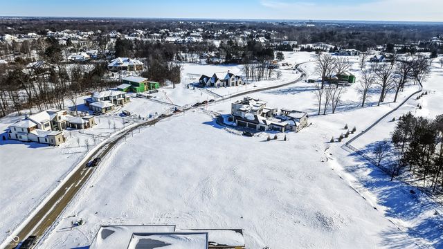 1611 Asherwood Lane, Carmel, IN 46032