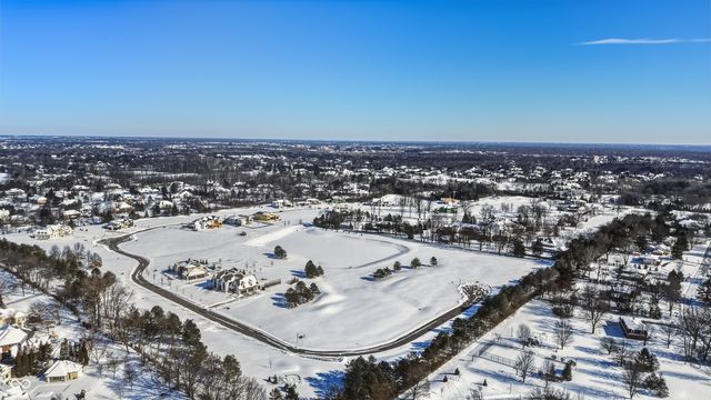 1611 Asherwood Lane, Carmel, IN 46032