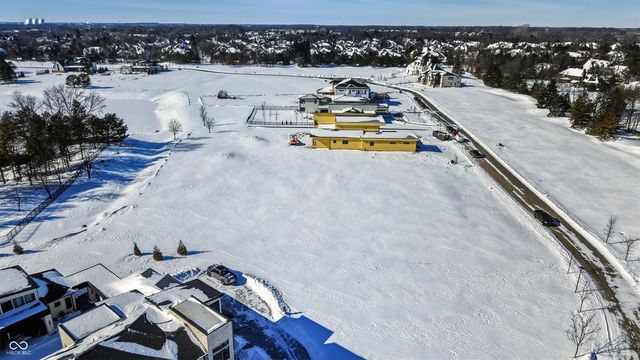 1611 Asherwood Lane, Carmel, IN 46032