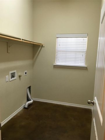 7205 Hackberry Court, Granbury, TX 76048