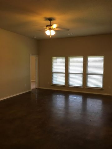 7205 Hackberry Court, Granbury, TX 76048
