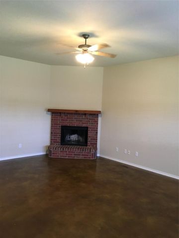 7205 Hackberry Court, Granbury, TX 76048