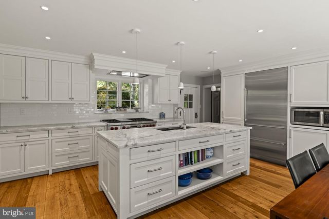 437 CHURCH RD, Devon, PA 19333