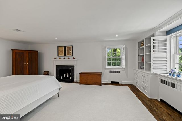 437 CHURCH RD, Devon, PA 19333