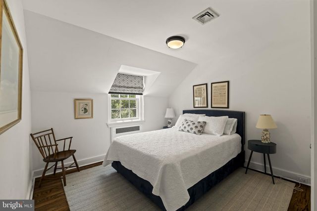 437 CHURCH RD, Devon, PA 19333