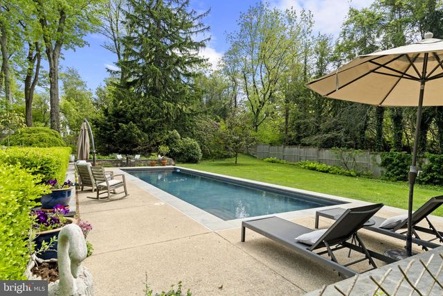 437 CHURCH RD, Devon, PA 19333