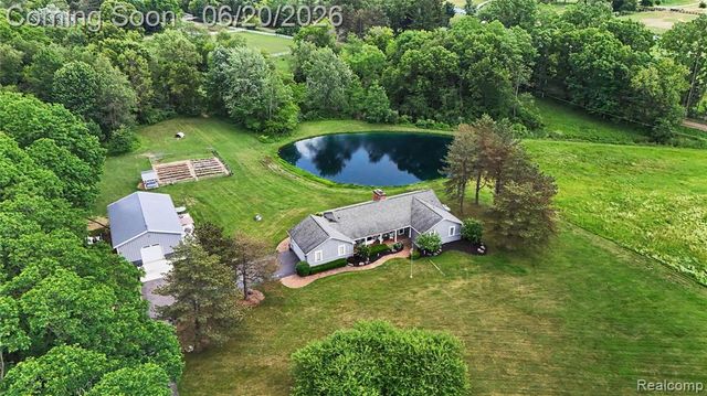 5465 S Lake George Road, Metamora, MI 48455