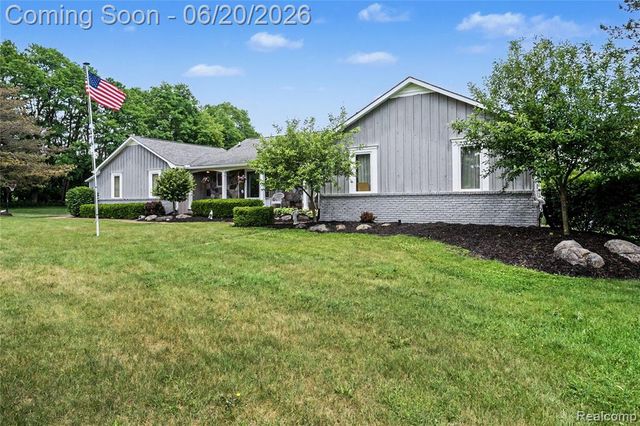 5465 S Lake George Road, Metamora, MI 48455