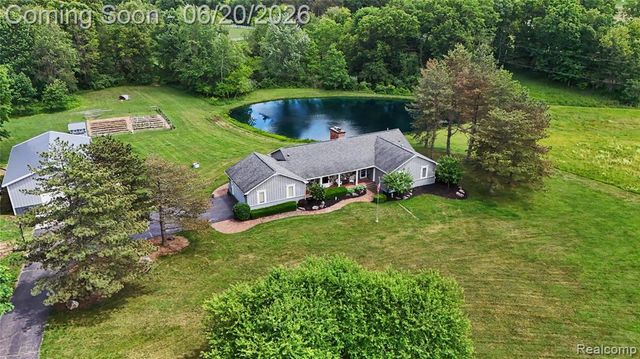 5465 S Lake George Road, Metamora, MI 48455