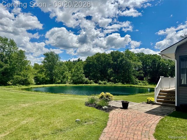 5465 S Lake George Road, Metamora, MI 48455