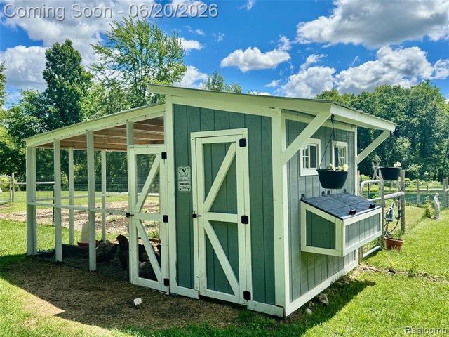5465 S Lake George Road, Metamora, MI 48455