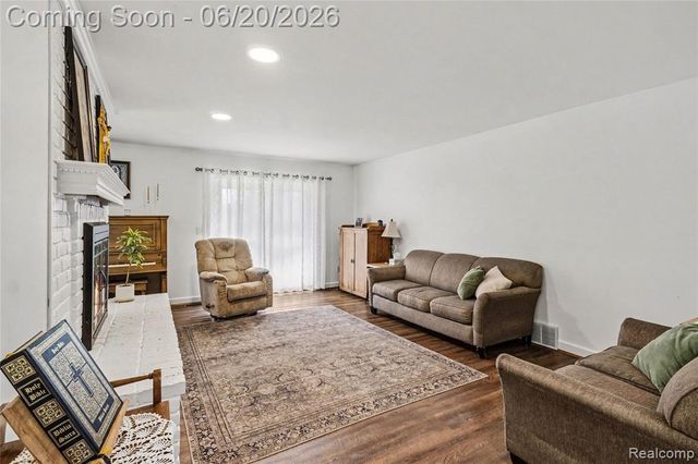 5465 S Lake George Road, Metamora, MI 48455