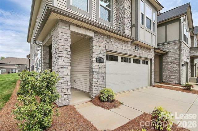 9328 Glenburn Lane, Charlotte, NC 28278