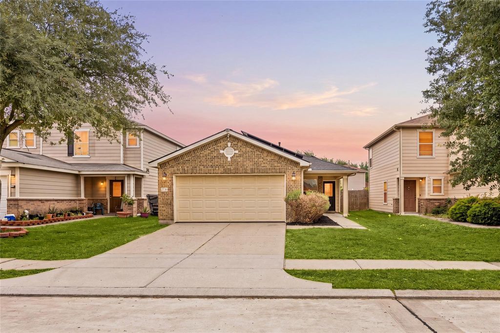 2730 Piney Lake Court, Houston, TX 77038