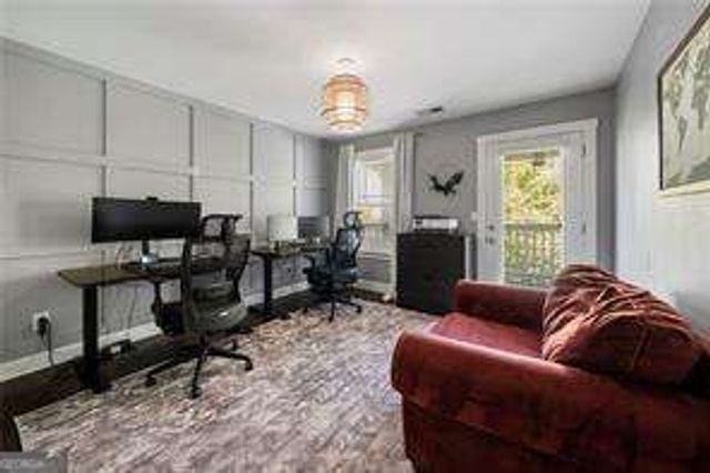 2084 Hatteras Way NW, Atlanta, GA 30318