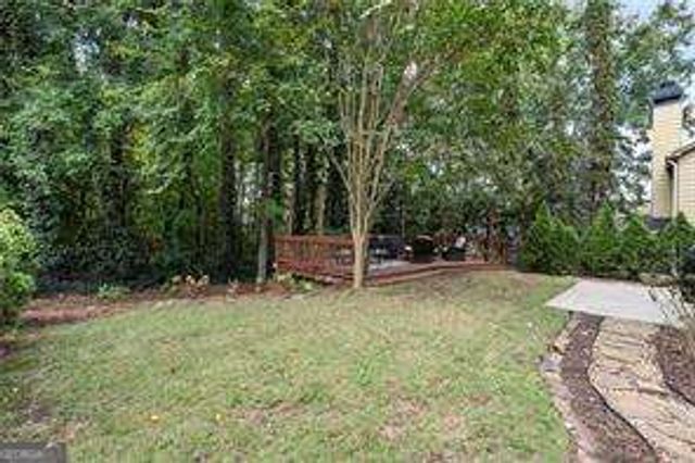 2084 Hatteras Way NW, Atlanta, GA 30318