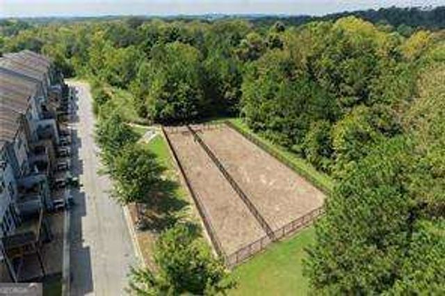 2084 Hatteras Way NW, Atlanta, GA 30318