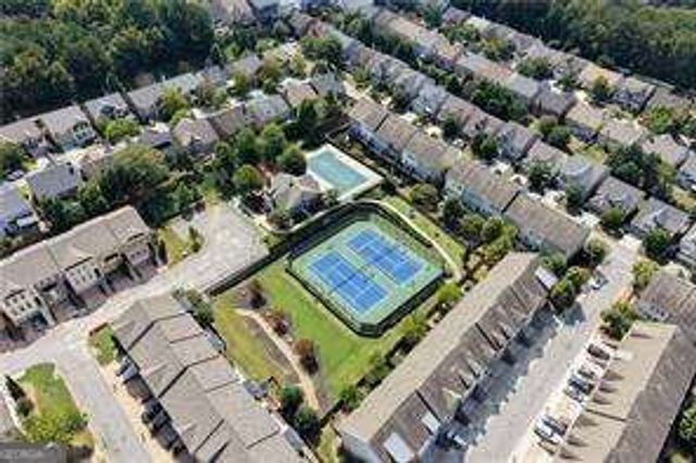 2084 Hatteras Way NW, Atlanta, GA 30318