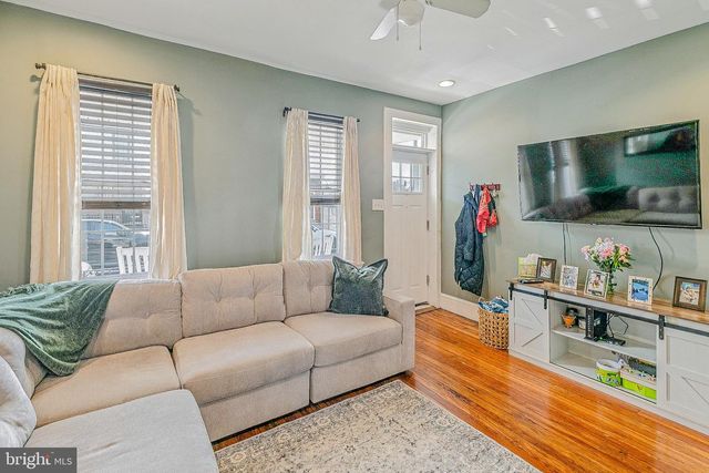 4468 ALMOND ST, Philadelphia, PA 19137