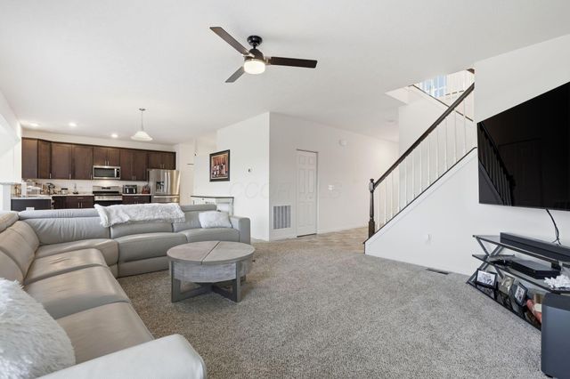 5294 Karst Circle, South Bloomfield, OH 43103