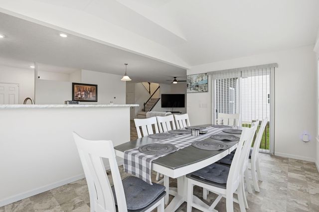 5294 Karst Circle, South Bloomfield, OH 43103