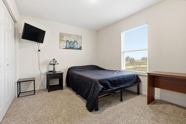 5294 Karst Circle, South Bloomfield, OH 43103