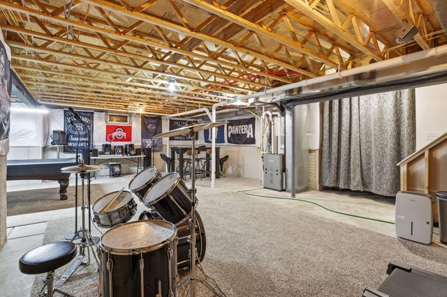 5294 Karst Circle, South Bloomfield, OH 43103