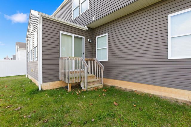 5294 Karst Circle, South Bloomfield, OH 43103