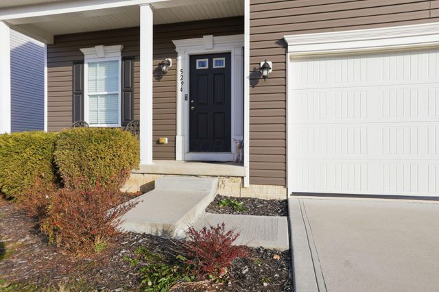 5294 Karst Circle, South Bloomfield, OH 43103
