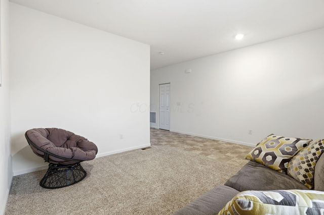 5294 Karst Circle, South Bloomfield, OH 43103