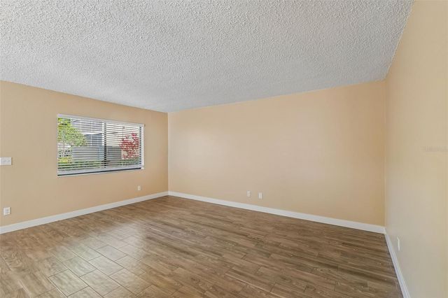 3300 FOX CHASE CIRCLE N 202, Palm Harbor, FL 34683