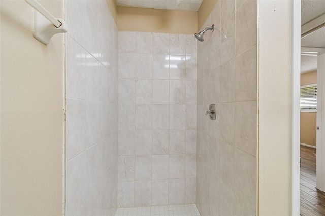 3300 FOX CHASE CIRCLE N 202, Palm Harbor, FL 34683