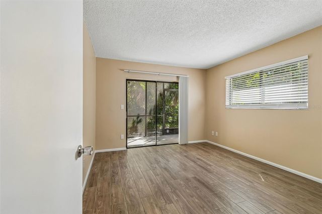 3300 FOX CHASE CIRCLE N 202, Palm Harbor, FL 34683