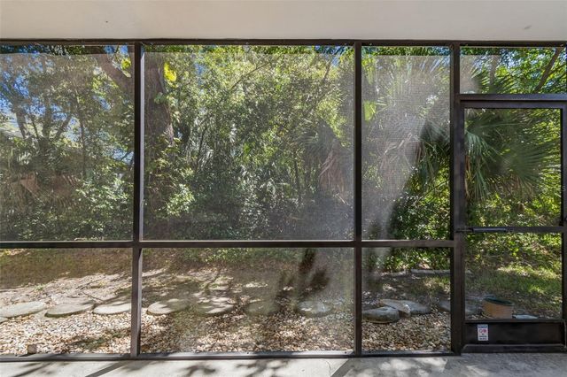 3300 FOX CHASE CIRCLE N 202, Palm Harbor, FL 34683