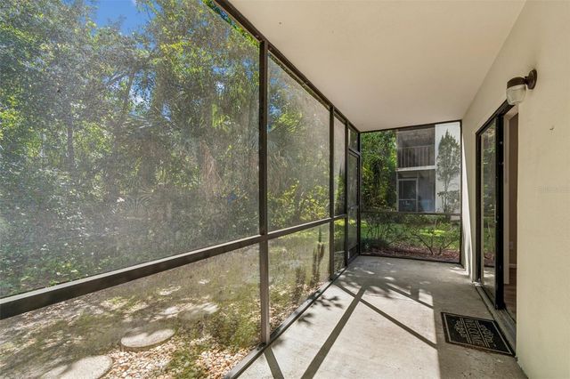 3300 FOX CHASE CIRCLE N 202, Palm Harbor, FL 34683