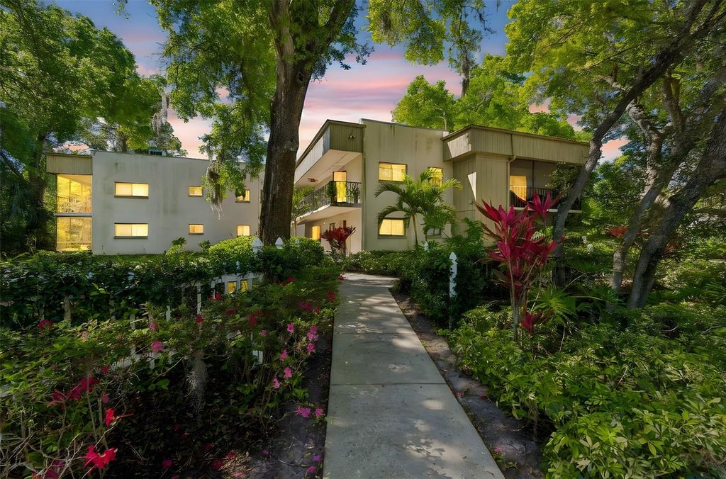 Image 1 of property listing at 3300 FOX CHASE CIRCLE N 202, Palm Harbor, FL 34683