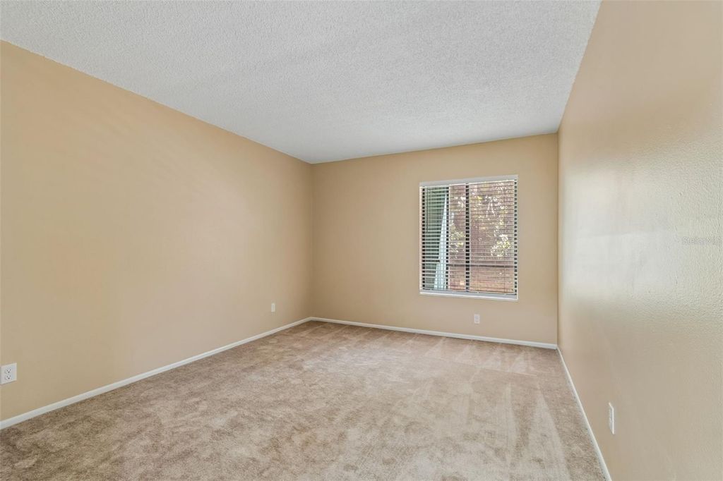 Image 29 of property listing at 3300 FOX CHASE CIRCLE N 202, Palm Harbor, FL 34683