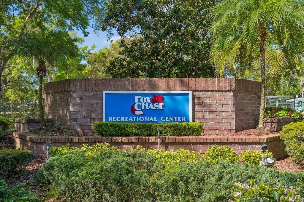 Image 50 of property listing at 3300 FOX CHASE CIRCLE N 202, Palm Harbor, FL 34683