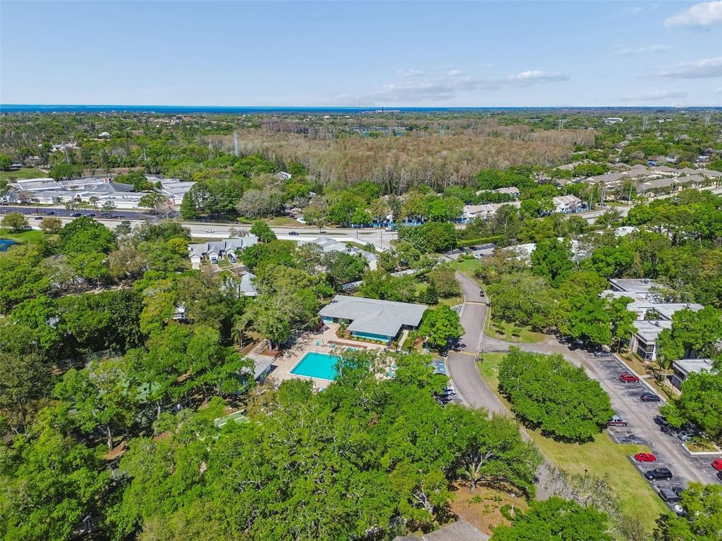 Image 85 of property listing at 3300 FOX CHASE CIRCLE N 202, Palm Harbor, FL 34683